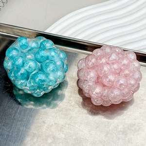 ของเล่นบีบคลายเครียดรูปทรงกลม TPR สีฟ้าชมพู สำหรับผู้ใหญ่และวัยรุ่น ทำด้วยมือ - Product Image 2