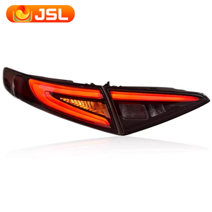 Pour <span class=keywords><strong>Alfa</strong></span> <span class=keywords><strong>Romeo</strong></span> <span class=keywords><strong>Giulia</strong></span> feux arrière 2016-2022 mise à niveau nouveau DRL dynamique clignotant lumière émettant Diode feux arrière accessoires <span class=keywords><strong>de</strong></span> voiture - Product Image 4