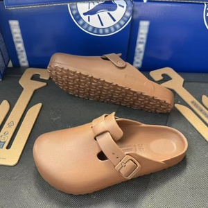 Vendita calda stile Birkestock di colore Unisex traspirante antiscivolo scarpe Anti-intasamento infermiere per interni esterni morbido EVA peso leggero metà - Product Image 4