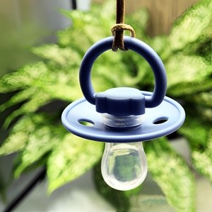 Ciuccio per Neonati a Forma di <span class=keywords><strong>Orsetto</strong></span>, Super Morbido in Silicone Alimentare con Testa Piatta, Vendita all'Ingrosso - Product Image 2