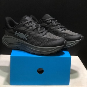 รองเท้าวิ่งลำลอง Hokas น้ำหนักเบา รองรับแรงกระแทก เหมาะสำหรับวิ่งระยะไกล วิ่งช้าๆ กิจกรรมกลางแจ้ง รองเท้ากีฬาสำหรับผู้ชายและผู้หญิง - Product Image 6