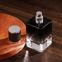Nouvelle bouteille de parfum vide carrée de 50 ml, design populaire, flacon de parfum en verre avec vaporisateur, flacon de parfum noir de luxe avec emballage