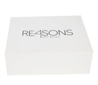 Boîte en papier blanc rigide en carton imprimé RTS avec fermeture magnétique pliable Boîte d'emballage cadeau en relief