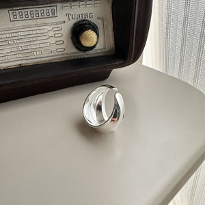 แหวนเงินแท้ 925 รุ่นใหม่ ดีไซน์ทรงบั้ม ปรับขนาดได้ เหมาะสำหรับการเดินทาง - Product Image 5