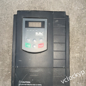 1PC EURA Inverter E2000-0075T3 7.5KW 380V d'occasion - Product Image 4