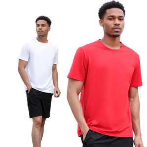 T-shirt Slim Fit Soft Touch pour homme pour un entraînement à haute intensité avec des panneaux en maille de refroidissement - Product Image 2