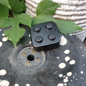 Spinner à main en alliage style Seiko, glissière métallique pour adultes, jouet de décompression EDC, gyroscope anti-stress pour gamers - Product Image 4