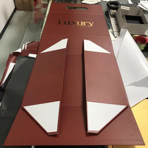 Модная одежда, Подарочная коробка для обуви, роскошный золотой логотип, красный картон, очень большая Складная магнитная коробка для обуви с ручкой - Product Image 3