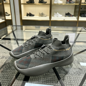 Sneakers de luxe à lacets pour hommes et femmes, motif rayé, semelle intermédiaire en tricot, semelle extérieure en caoutchouc, légères, souples, style basket-ball - Product Image 2