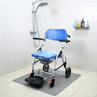 Chaise de toilette pliante en aluminium multifonctionnelle avec roues et repose-pieds pour personnes âgées, pour la douche au chevet et les personnes handicapées - Vente en gros