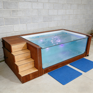 Piscine pour enfants avec des profondeurs sécurisées et une installation de toboggan aquatique ludique - Product Image 4