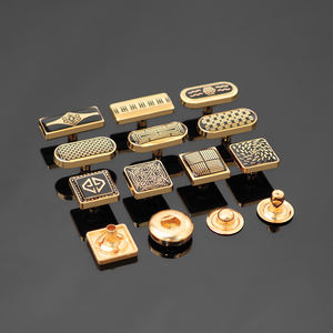 KUNSHUO botón fábrica ropa hombres camisa Aleación de Zinc árabe patrón personalizado Logo Metal Thobe corona botones a presión para ropa Thobe - Product Image 5