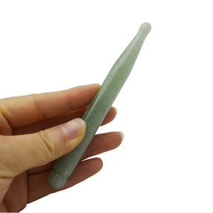 Yeşil Aventurin Gua Sha Çubuğu, Yüz Masajı için Akupresür Kalemi, Yaşlanma Karşıtı Nokta Terapisi ve Lenf Drenaj Aleti - Product Image 6