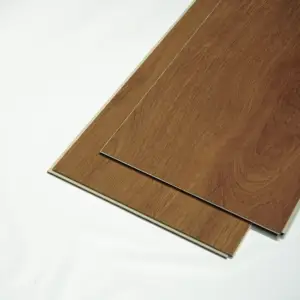 EIR OAK Revêtement de sol intérieur en vinyle de luxe imperméable à l'eau 4mm / 5mm / 6mm / 7mm / 8mm Emboss in Register SPC Click Lock Vinyl Plank