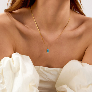 Collar de acero inoxidable con colgante de circonita en forma de corazón, cadena para clavícula, para regalo, joyería. - Product Image 3