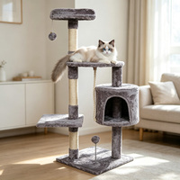 Arbre à chat moderne et classique de luxe, tour d'escalade en sisal et bois, griffoir durable et écologique pour usage intérieur, 4 niveaux, en carton