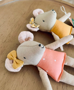 Thú nhồi bông Rag búp bê handmade Micky Chuột búp bê OEM tùy chỉnh bán buôn nhà máy tùy chỉnh Linen tùy chỉnh gói thỏ sang trọng Unisex - Product Image 4