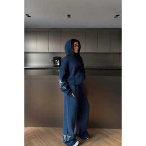 Survêtement pour homme bleu marine à étoiles imprimées, coupe-vent, respirant, personnalisé pour le jogging hivernal, taille XL, techniques de sublimation avec strass - Product Image 2