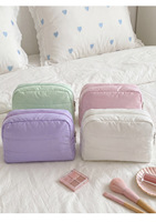 Pochette cosmétique minimaliste en forme de nuage, imperméable, couleur unie, grande capacité, trousse de toilette souple pour voyage, à tenir à la main