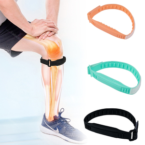 Producto más vendido 2024 Accesorios de gimnasio Correa de rodilla de rótula de silicona con almohadilla de presión y masaje - Product Image 1