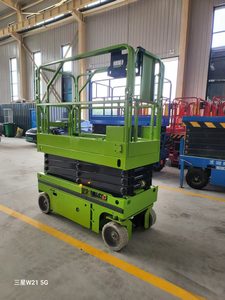 Электрические гидравлические ножничные подъемники SJY0.5-4 малого размера с самоходным приводом, рабочая платформа 2100x800 мм, высота подъема 4м, 6м, 8м, 10м, 12м, 14м - Product Image 2