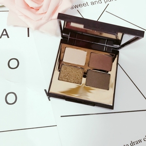 Paleta de Sombras de Ojos de 4 Colores 5.2g, Marca Famosa, Diseño Inspirado en la Belleza de los Ojos, Alta Pigmentación y Larga Duración - Product Image 5