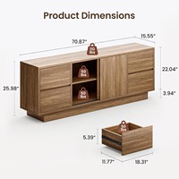 Meuble TV large en noyer pour téléviseur de 75 pouces, centre de divertissement en bois avec portes coulissantes, tiroirs et étagères réglables