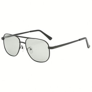 Lunettes de soleil polarisées photochromiques carrées en métal UV400 avec logo personnalisé, couleur tendance 2025, en alliage à changement de couleur pour la conduite - Product Image 5