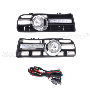 Ensemble de 2 feux antibrouillard avant pour pare-chocs de voiture avec LED pour VW GOLF MK4 1997-2006 - Product Image 1