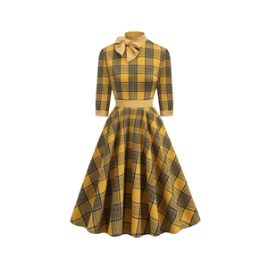 Vestido estilo Hepburn europeo y americano de manga tres cuartos, cuello alto, cintura con lazo y diseño a cuadros verdes con bloques de color. - Product Image 1