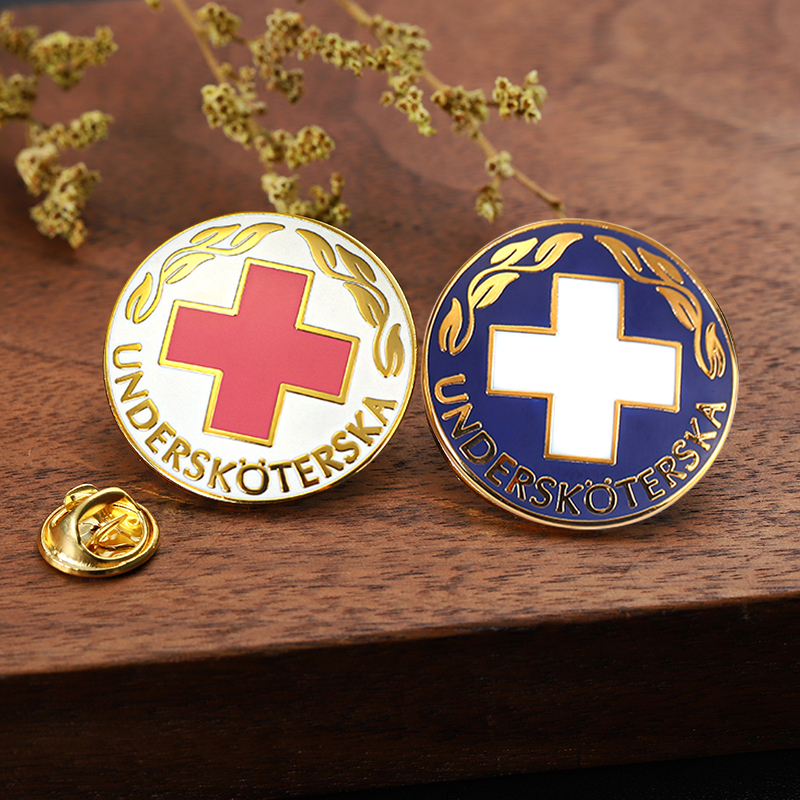 Pins de solapa personalizados de esmalte chapados en oro