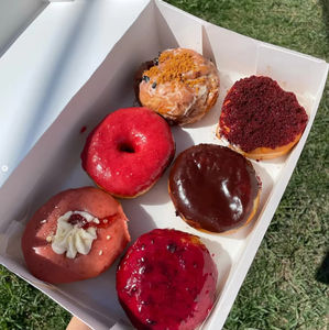 Kraft usa e getta all'ingrosso in cartone <span class=keywords><strong>per</strong></span> il pranzo cibo <span class=keywords><strong>da</strong></span> <span class=keywords><strong>asporto</strong></span> <span class=keywords><strong>da</strong></span> forno imballaggio scatola di ciambella di carta - Product Image 4