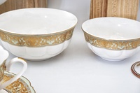 Vaisselle de luxe en porcelaine dorée en relief, style vintage, service de table en céramique arabe, provenant de la nouvelle porcelaine osseuse