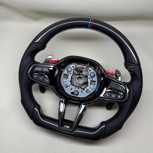 Volant en fibre de carbone M Performance avec palettes de changement de mode M rouges pour <span class=keywords><strong>BMW</strong></span> G20 G22 G28 G30 G38 G01 G05 M3 M4 M5 - Product Image 4