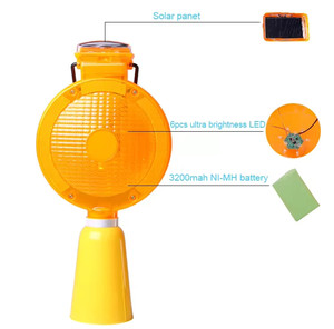 Luz LED de Advertencia <span class=keywords><strong>Solar</strong></span> Intermitente Portátil para Seguridad Vial, Utilizada en Conos de Tráfico - Product Image 2