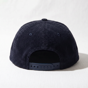 Gorra de Pana Personalizada OEM de 5 Paneles con Logotipo Bordado, Gorra Snapback Sin Estructura - Product Image 5