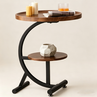Table d'appoint moderne en forme de C à 2 niveaux, table d'appoint en bois et métal avec étagère de rangement pour salon, chambre à coucher, canapé