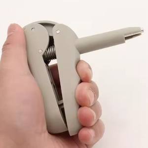 ปืนจ่ายเรซิ่นสำหรับงานทันตกรรม รุ่น MK-9017 อุปกรณ์จ่ายเรซิ่นแบบแมนนวลสำหรับอุปกรณ์อุดฟัน - Product Image 4