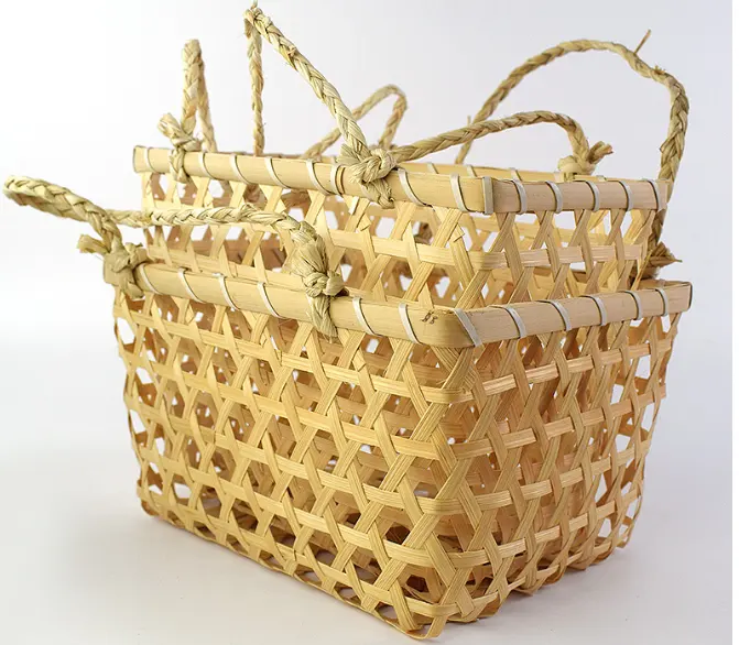 Processing custom available picnic fruit bread bamboo weaving gift basket holiday leisure basket