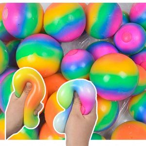 ลูกบอลบีบลดความเครียดคุณภาพสูง พรีเมียม เนื้อสัมผัสซิลิโคน สำหรับเด็ก ของเล่นบีบคลายเครียด - Product Image 1