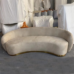 Nhung Hiện Đại Cong Sofa Set Cho Phòng Khách Mềm Mại Với Chải Vàng Kim Loại Cơ Sở Cho Phòng Tập Thể Dục Biệt Thự Trường Học-Nhà Máy Giá Bán Buôn - Product Image 3