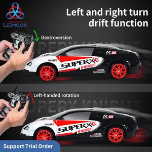 2.4G 4WD Télécommande Drift Racing Car 1/24 Simulation quatre roues motrices mini drift rc car avec roues TPR et batterie