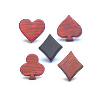 Boucles d'oreilles artisanales en bois motif carte de poker, aiguille en argent S925, bois de santal violet africain, motifs Cœur, Pique, Club, Diamant, taille personnalisée, lot mixte