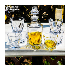 800ml Liquor Shot Glass High-end Whisky Bottle Wholesale Crystal Whiskey Can Be Customized Whiskey Glass