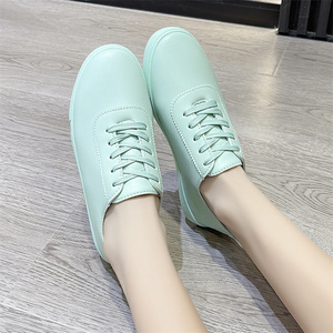 รองเท้าผ้าใบแบบ unisex สำหรับผู้หญิง พร้อมส่งทุกแบบ - Product Image 6
