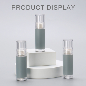 Envase de Lujo Personalizado para Brillo Labial con Tapa de Rosca, Forma Única, Material PETG Reciclable, Tubos de Plástico para Brillo Labial de 5.5ML - Product Image 3
