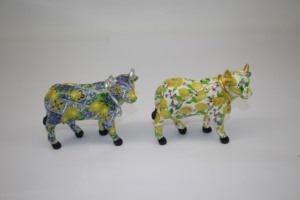 Adornos Decorativos para el Hogar con Forma de Vaca, Hechos a Mano, en Todos los Colores, Recuerdo de Viaje, Estilo Adorable y Personalizado - Product Image 2