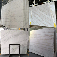 Moins cher chinois Carrara Guangxi marbre blanc grande dalle de marbre blanc naturel carrelage pour salle de bain et salon