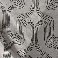 Tissu Jacquard Noir et Blanc 100% Polyester Teint en Fil Motif Géométrique Courbe Abstraite Ligne Épaisse Textile Lourd