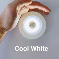 Lampe LED sans fil sous l'armoire, télécommande, intensité réglable, lumière de nuit pour armoire, chambre à coucher, cuisine, lampe à piles